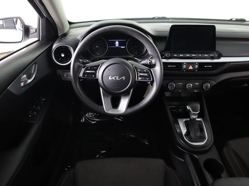 Used 2023 Kia Forte LXS FWD image 31