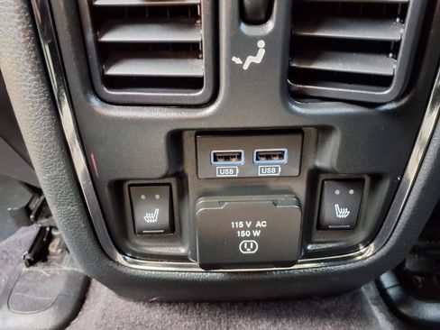 Used 2018 Jeep Grand Cherokee Limited w/ Trailer Tow Group IV RWD image 20