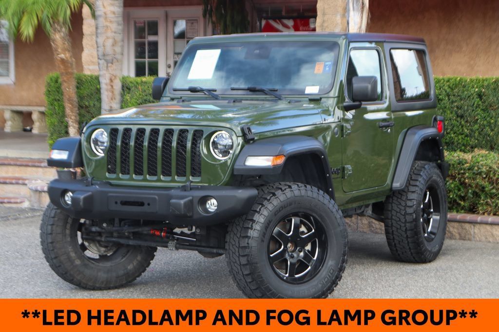 Used 2024 Jeep Wrangler Sport AWD/4WD image 4
