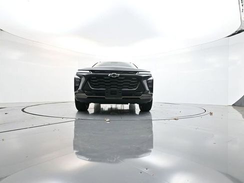 Used 2024 Chevrolet Trax ACTIV w/ Driver Confidence Package image 37