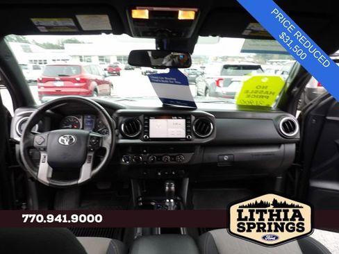 Used 2020 Toyota Tacoma TRD Off-Road image 17