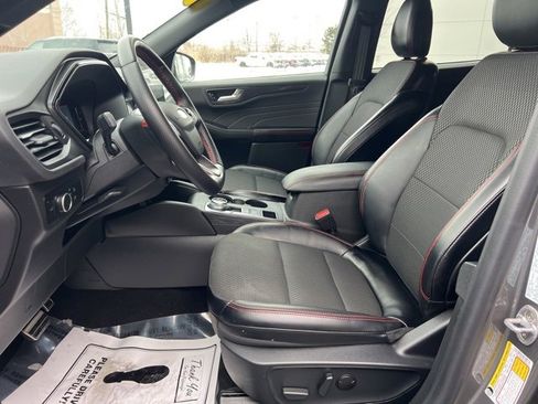 Used 2024 Ford Escape ST-Line w/ Tech Pack #1 image 21