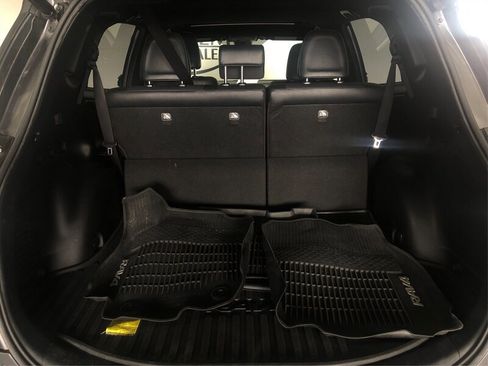 Used 2018 Toyota RAV4 SE w/ Power Extra Value Package image 13