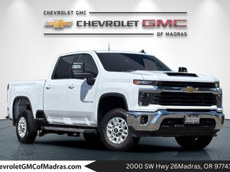 Used 2025 Chevrolet Silverado 2500 LT w/ Convenience Package AWD/4WD video 1