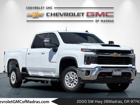 Used 2025 Chevrolet Silverado 2500 LT w/ Convenience Package AWD/4WD image 1