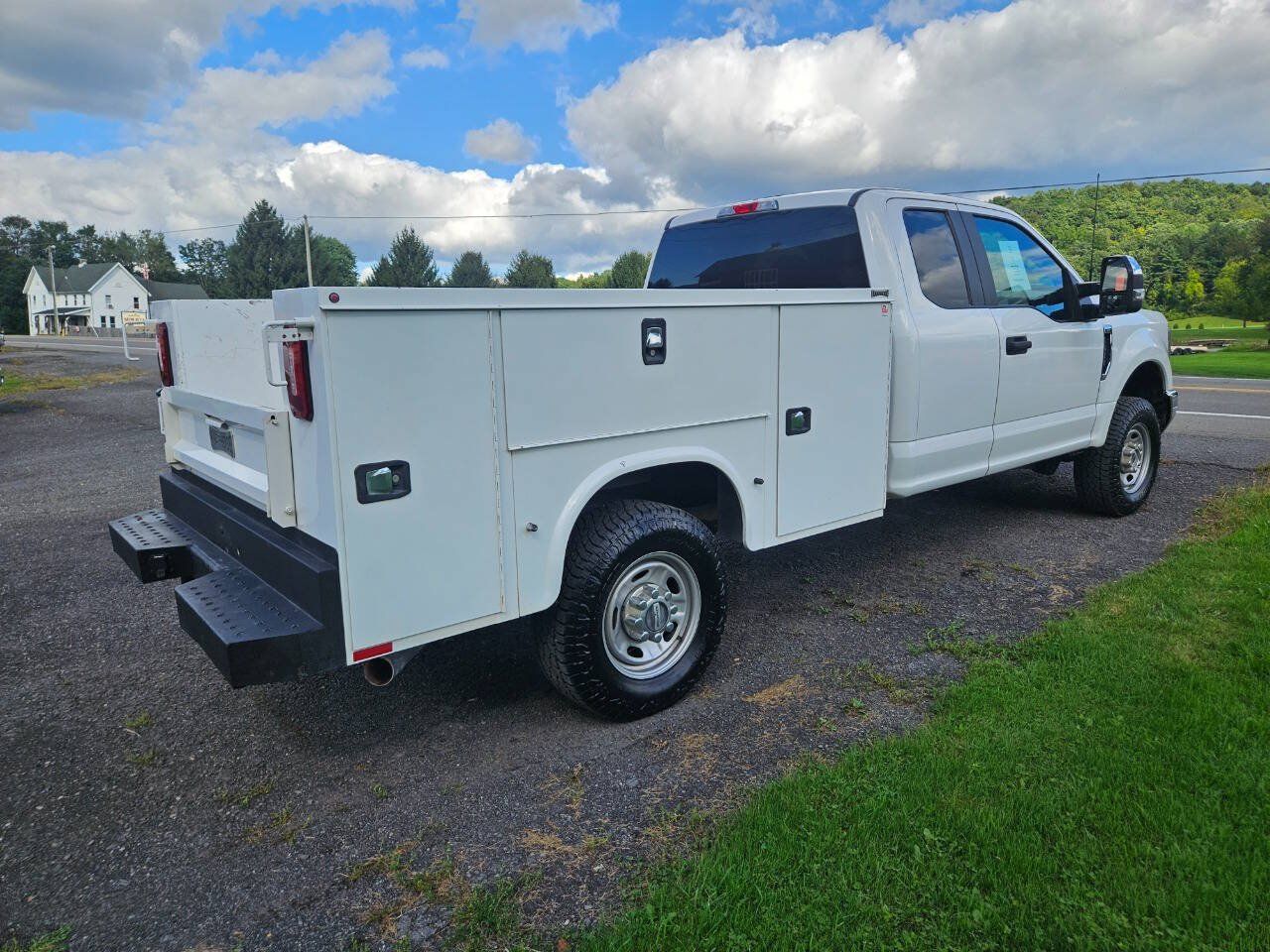 Used 2019 Ford F250 XL w/ XL Value Package AWD/4WD image 6