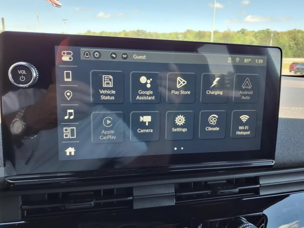 Used 2025 Honda Prologue EX image 16