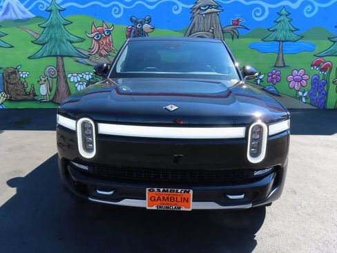 Used 2023 Rivian R1T Adventure AWD/4WD image 2