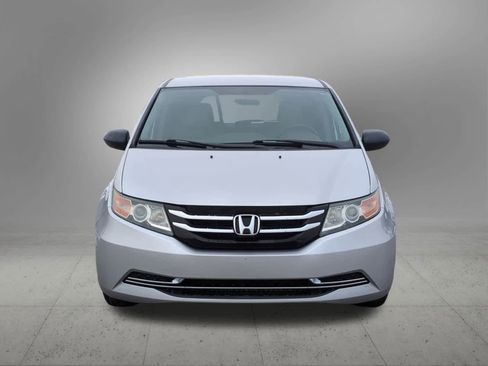 Used 2014 Honda Odyssey LX image 9