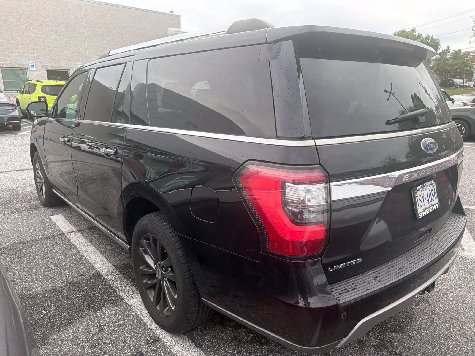 Used 2020 Ford Expedition Max Limited w/ Equipment Group 301A AWD/4WD image 6