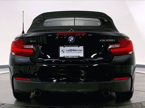 Used 2016 BMW M235i xDrive Convertible image 3