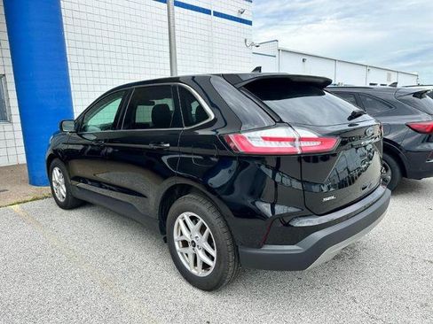 Certified 2023 Ford Edge SEL w/ Convenience Package AWD/4WD image 2