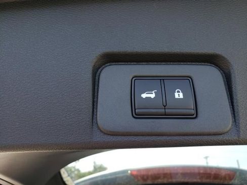 New 2026 Nissan Rogue Platinum w/ Platinum Premium Package image 12