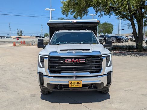 New 2025 GMC Sierra 3500 Pro w/ Convenience Package image 11
