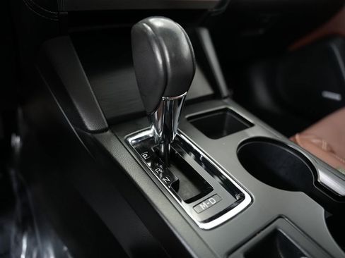 Used 2018 Subaru Outback 2.5i Touring image 33