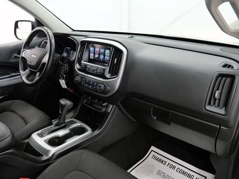 Used 2018 Chevrolet Colorado LT w/ Redline Special Edition AWD/4WD image 15