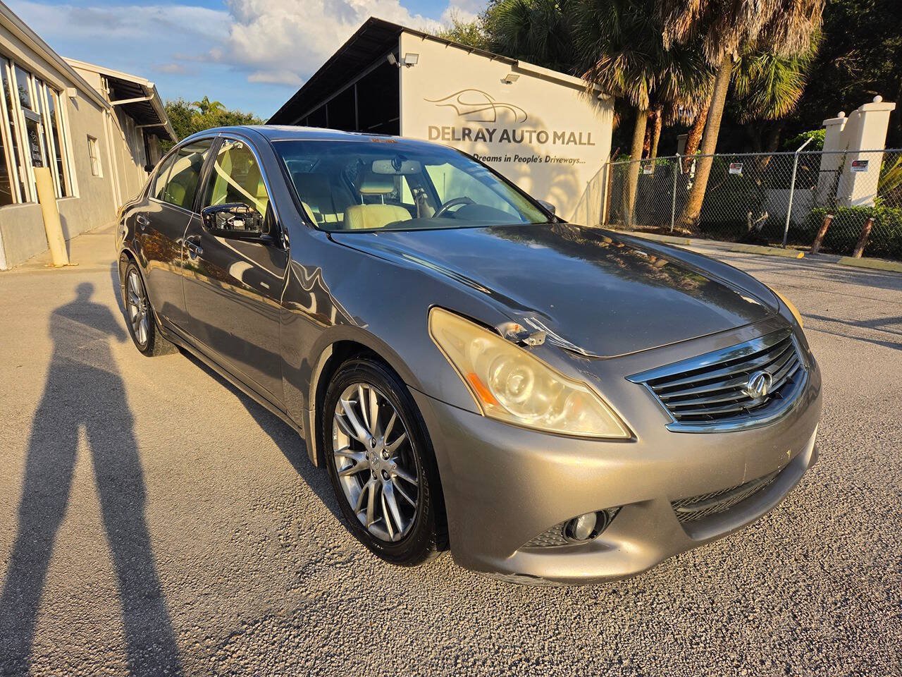 Used 2012 INFINITI G37 Journey w/ Premium Pkg RWD image 3