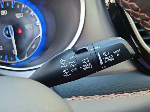 New 2026 Chrysler Pacifica Pinnacle image 25