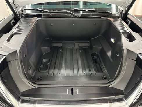 Used 2025 GMC Sierra EV Denali AWD/4WD image 34