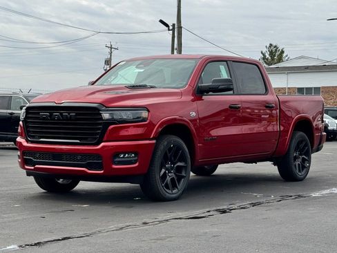 New 2026 RAM 1500 Laramie AWD/4WD image 3