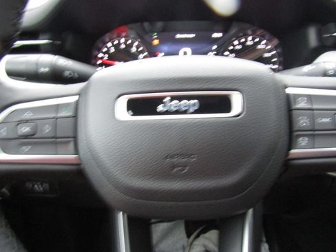 New 2026 Jeep Compass Limited AWD/4WD image 13