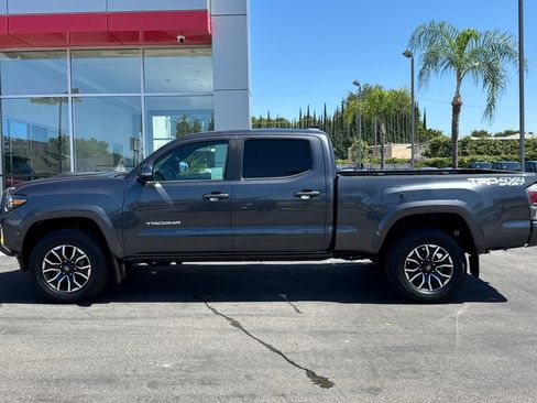 Certified 2023 Toyota Tacoma TRD Sport AWD/4WD image 9
