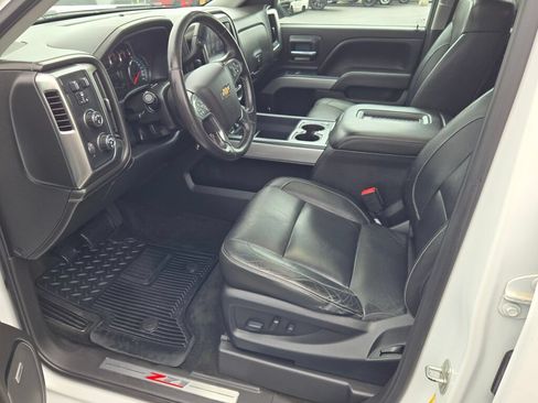 Used 2018 Chevrolet Silverado 1500 LTZ Z71 w/ LTZ Plus Package AWD/4WD image 27
