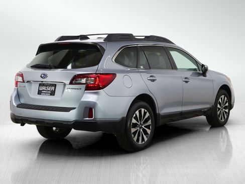Used 2016 Subaru Outback 2.5i Limited image 5