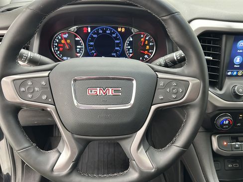 Used 2023 GMC Acadia AT4 w/ Technology Package AWD/4WD image 19