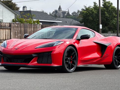 New 2026 Chevrolet Corvette Z06 w/ Stealth Interior Trim Package image 8