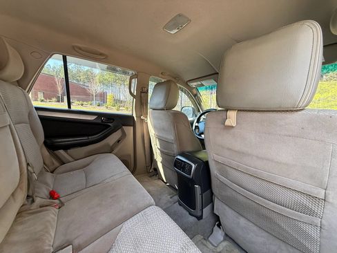 Used 2004 Toyota 4Runner Sport AWD/4WD image 21