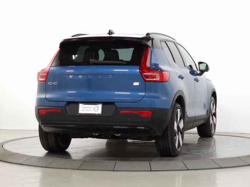 Certified 2023 Volvo XC40 Recharge Ultimate w/ Protection Package Premier image 12