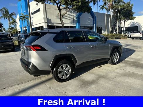 Used 2023 Toyota RAV4 LE image 14