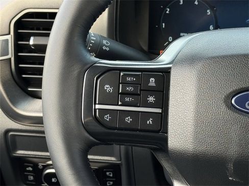 Certified 2025 Ford F150 Platinum w/ Equipment Group 702A High image 13