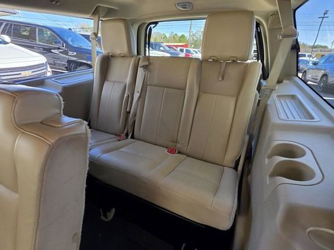 Used 2017 Ford Expedition EL Limited image 14