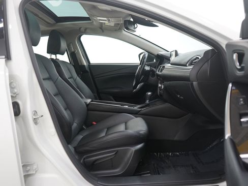 Used 2016 MAZDA MAZDA6 Touring w/ Touring Technology Package image 10