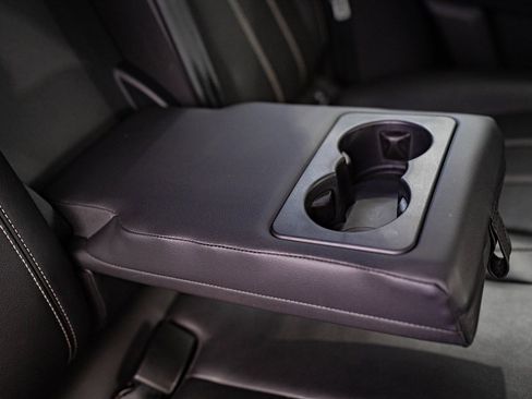 Used 2022 Land Rover Range Rover Velar R-Dynamic S image 45