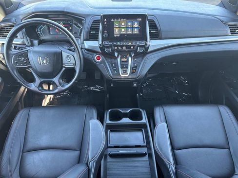 Used 2023 Honda Odyssey Sport image 8