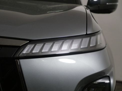 New 2026 INFINITI QX80 4WD image 10