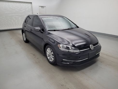Used 2019 Volkswagen Golf S FWD image 13