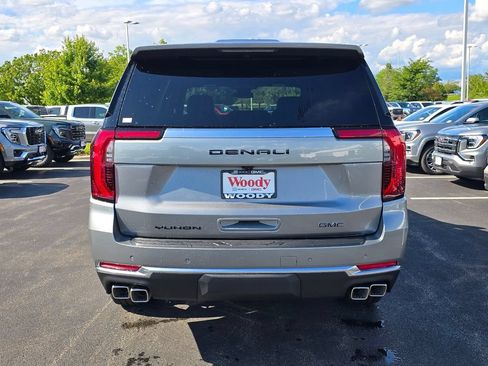 New 2026 GMC Yukon Denali AWD/4WD image 8
