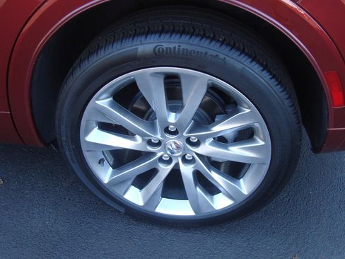 Used 2023 Buick Envision Avenir image 7