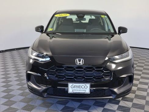 Certified 2025 Honda HR-V LX image 3