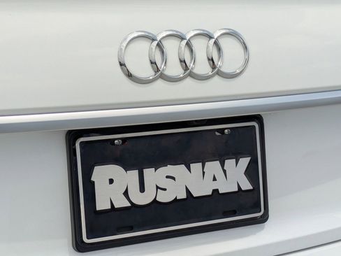 Used 2023 Audi Q5 2.0T Premium w/ Convenience Package AWD/4WD image 19