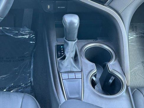 Certified 2024 Toyota Camry SE FWD image 19