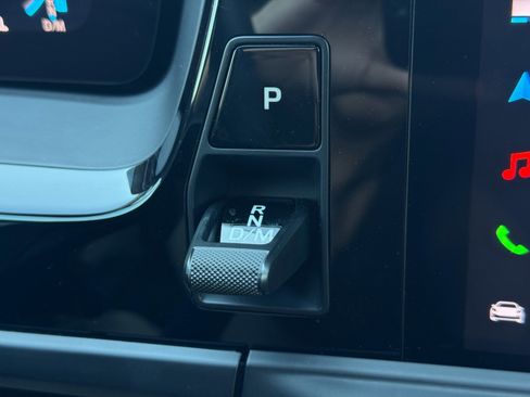 Used 2024 Porsche Panamera 4 image 24