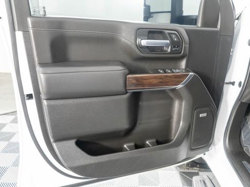 Used 2020 GMC Sierra 3500 SLT w/ SLT Premium Plus Package image 25