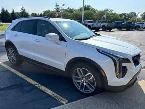 Used 2023 Cadillac XT4 Sport AWD/4WD image 7