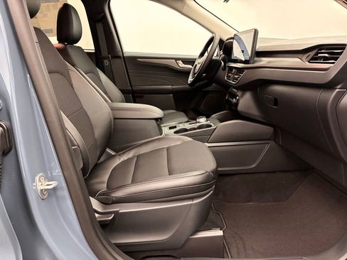 New 2026 Ford Escape SE image 27