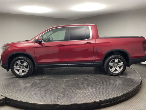 Certified 2025 Honda Ridgeline RTL image 4